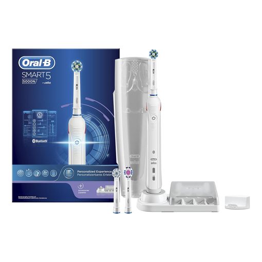 Oral-B Smart 5 5000N electric toothbrush with travel case and replacement heads
